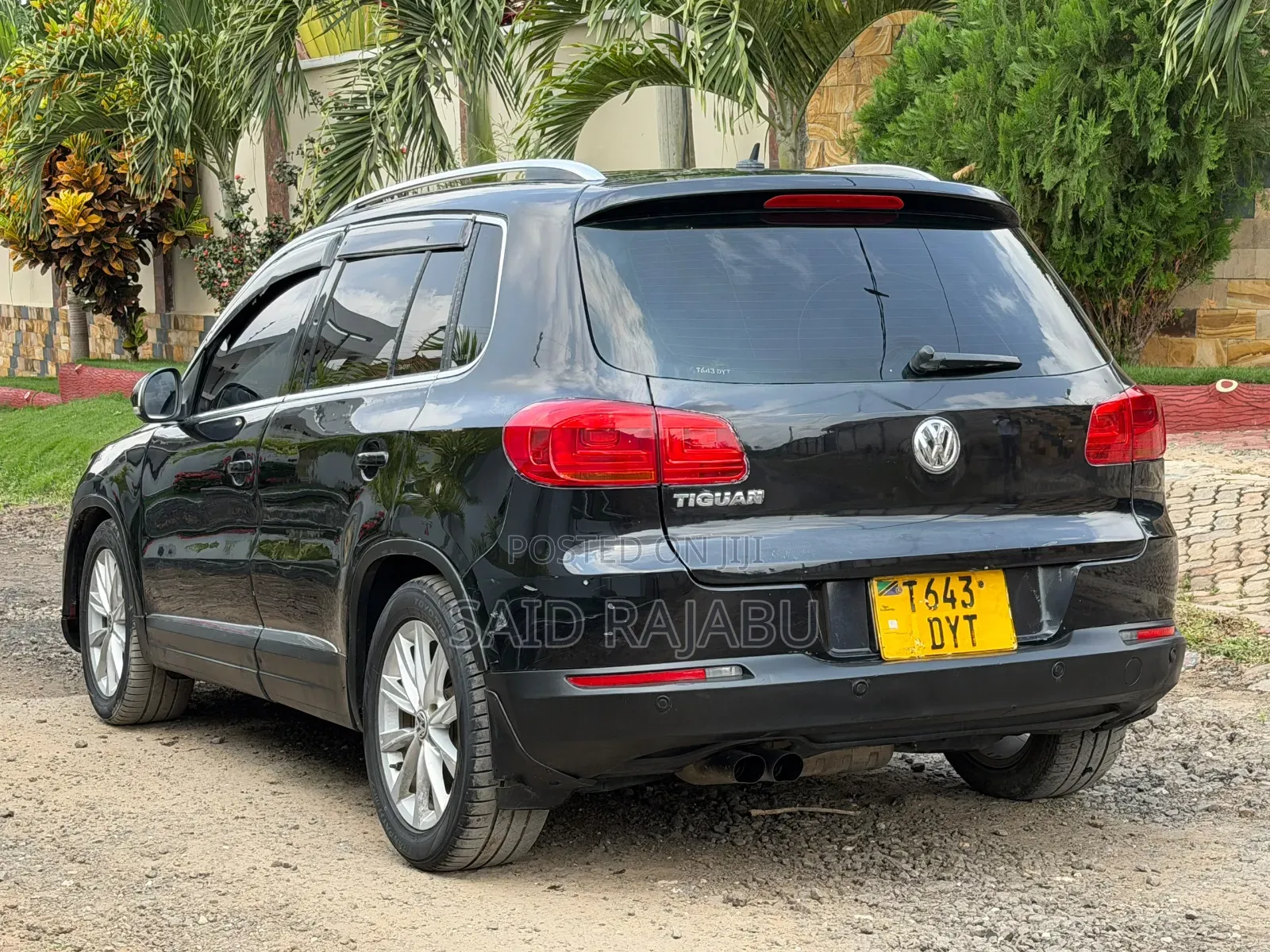 Volkswagen Tiguan 2013 Black