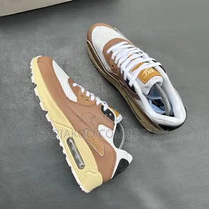 Men's Classic Air Max 90 Collection