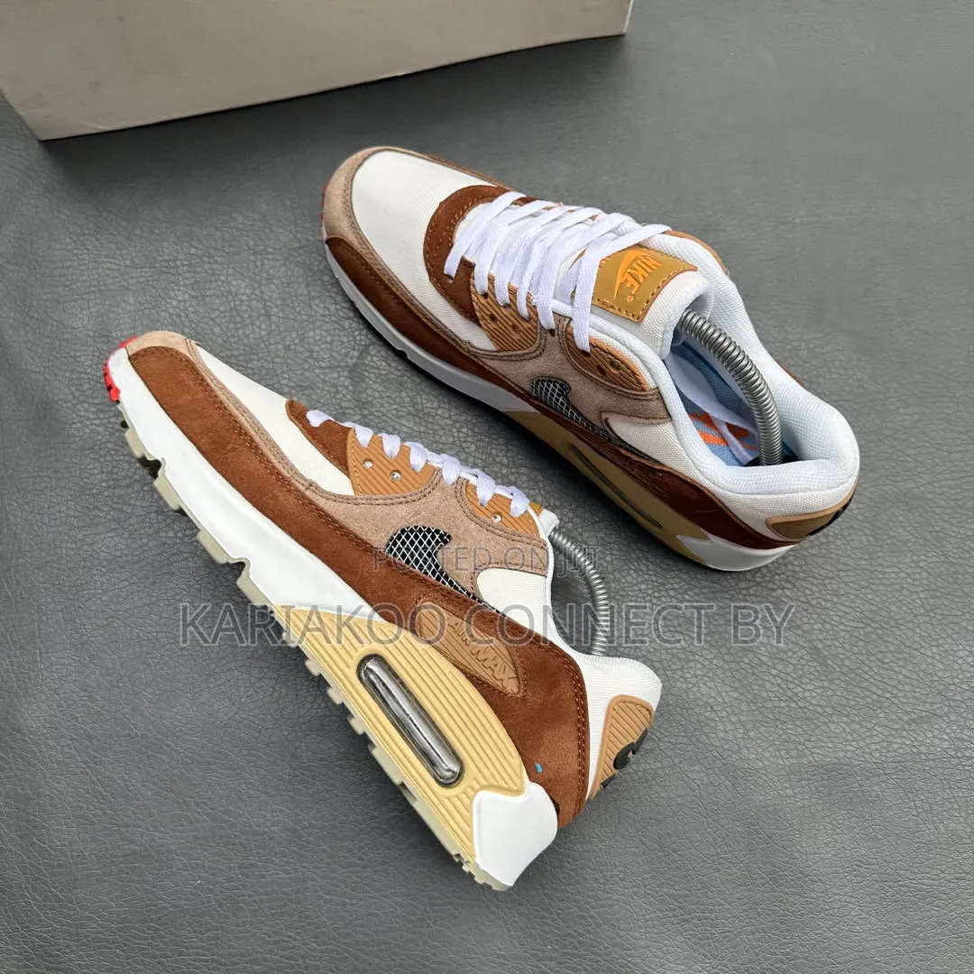 Men's Classic Air Max 90 Collection