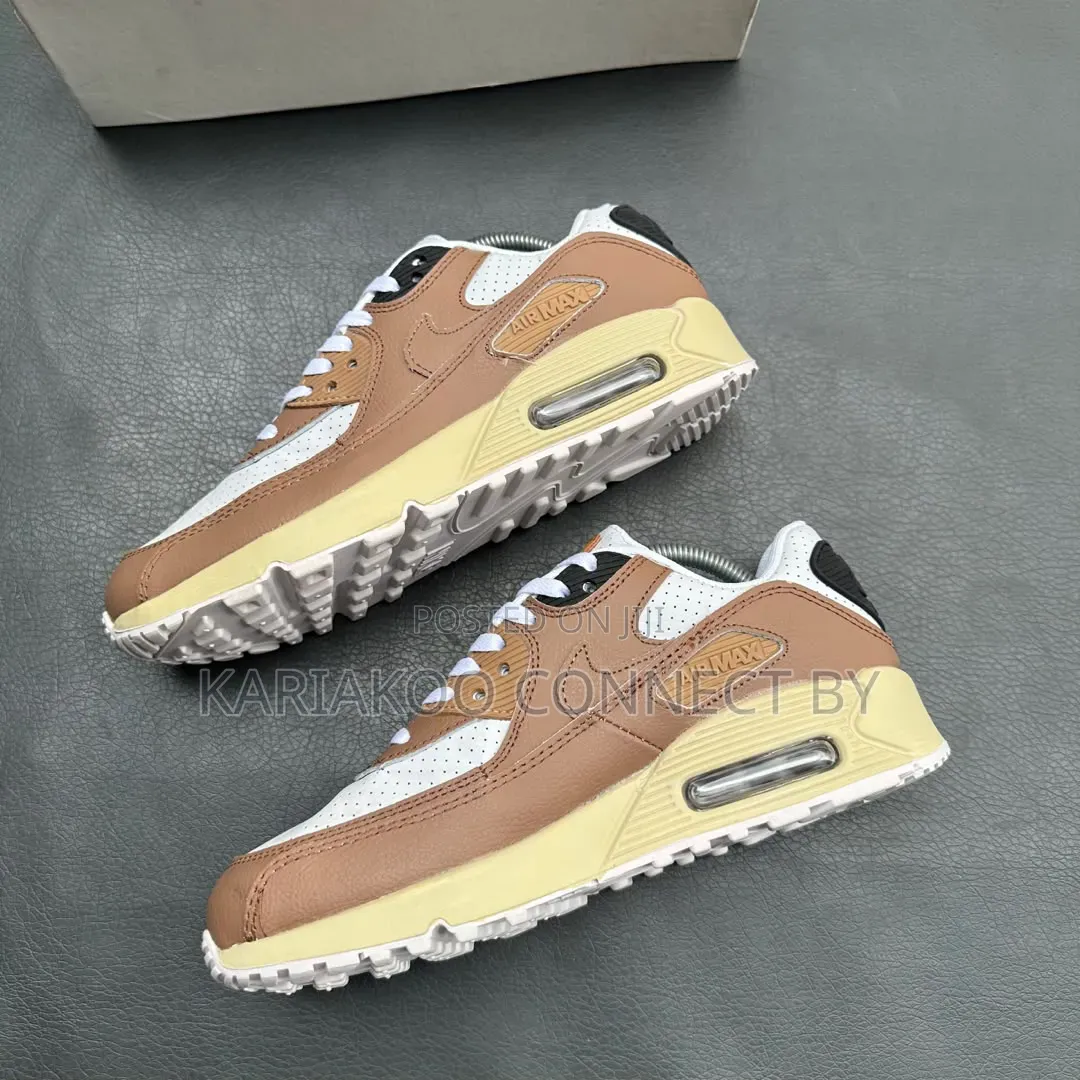 Men's Classic Air Max 90 Collection