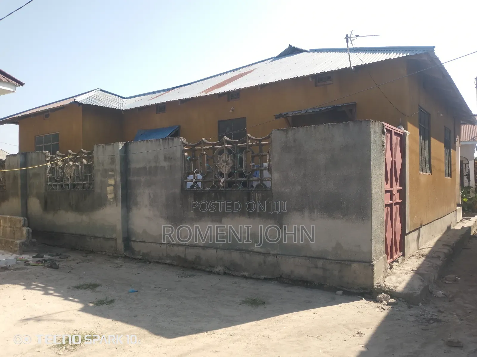 5bdrm House in Tanzania Daresalaam., Ilala for sale