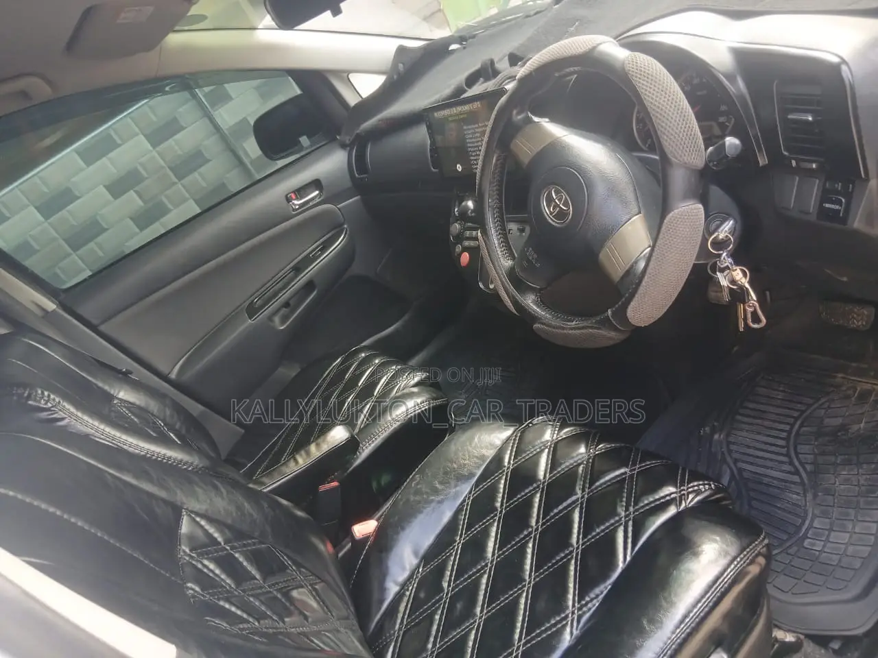 Toyota Wish 2010 Silver