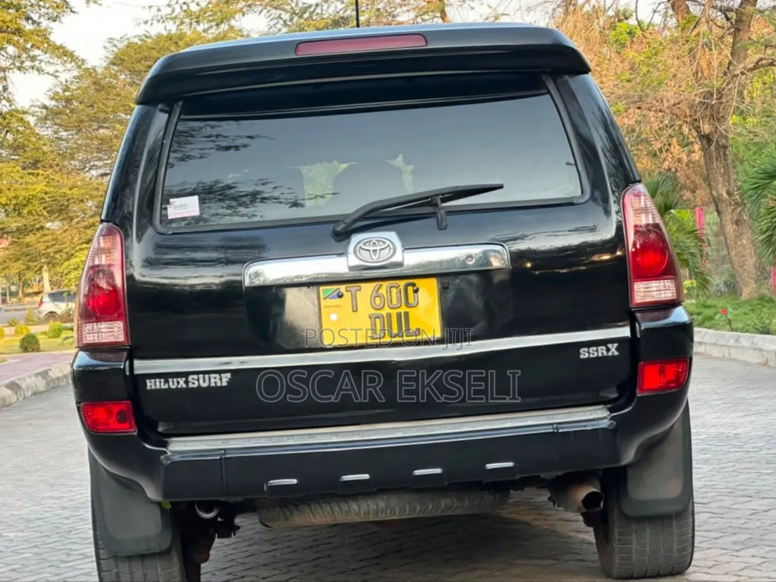 Toyota Hilux Surf 2004 Black