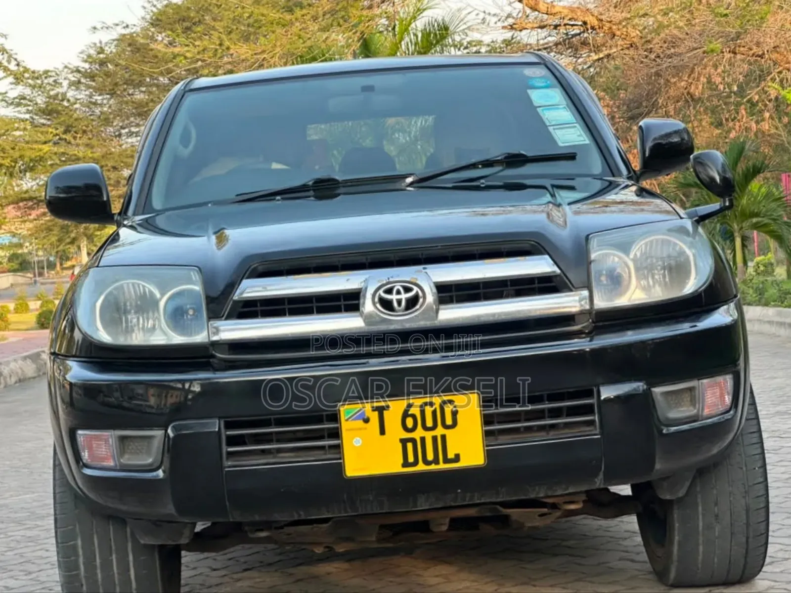 Toyota Hilux Surf 2004 Black