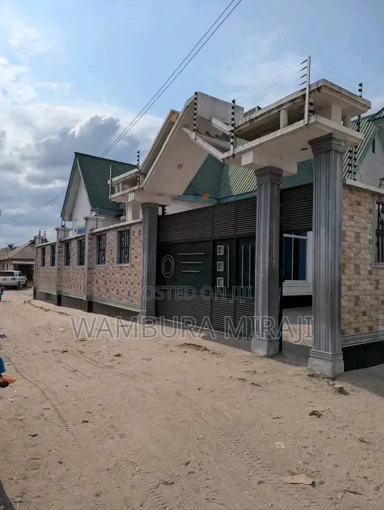Furnished 3bdrm Block of Flats in Temeke for sale