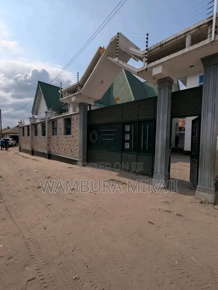 Furnished 3bdrm Block of Flats in Temeke for sale