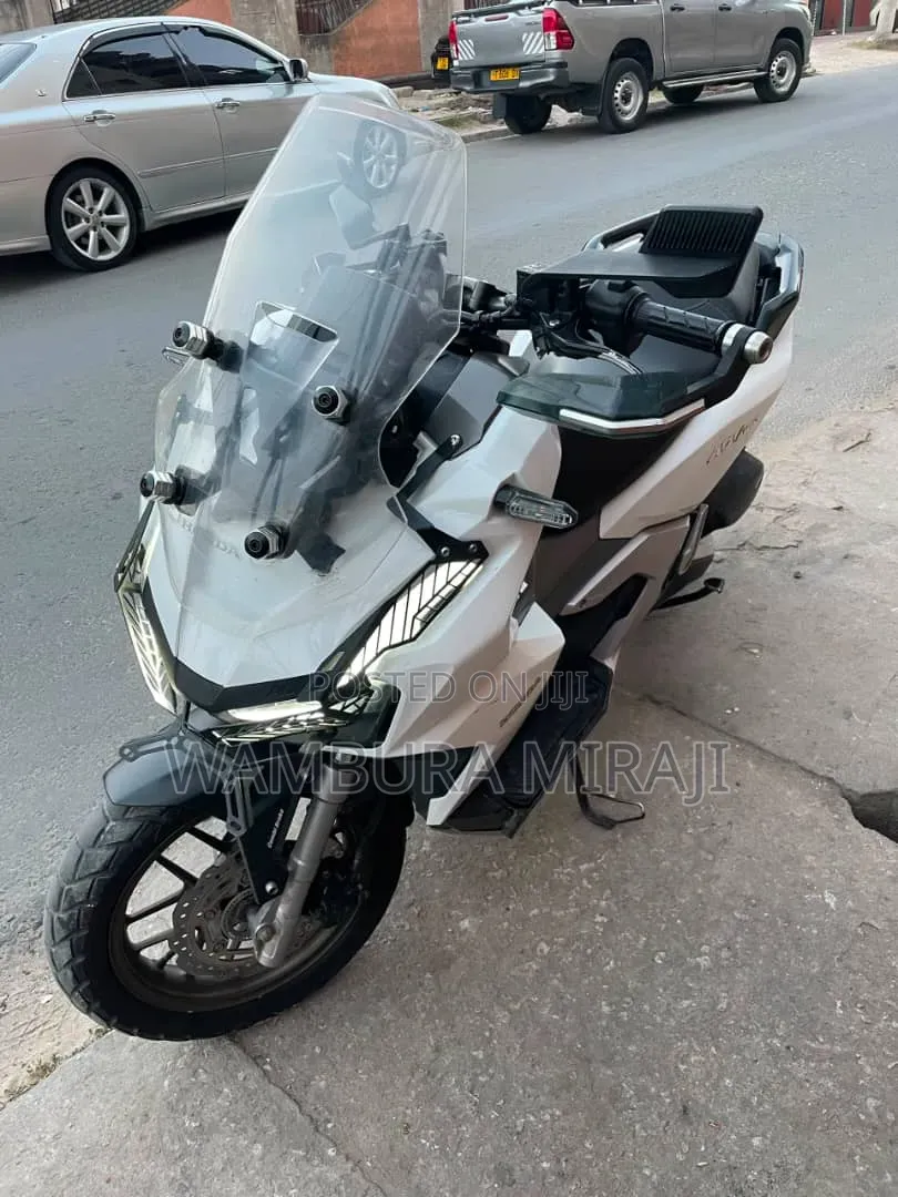 Honda 2025 White