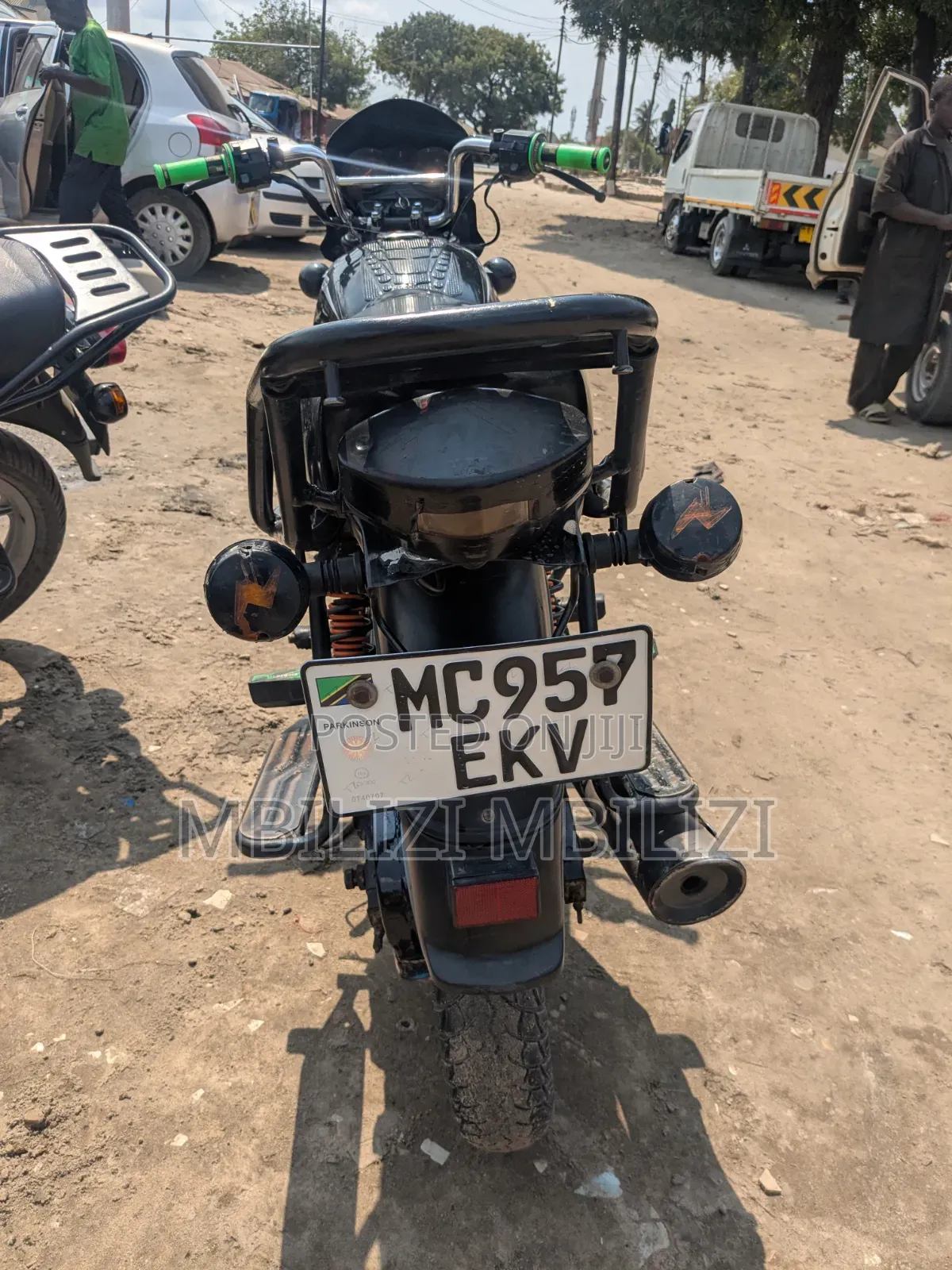 Bajaj Boxer 125 2025
