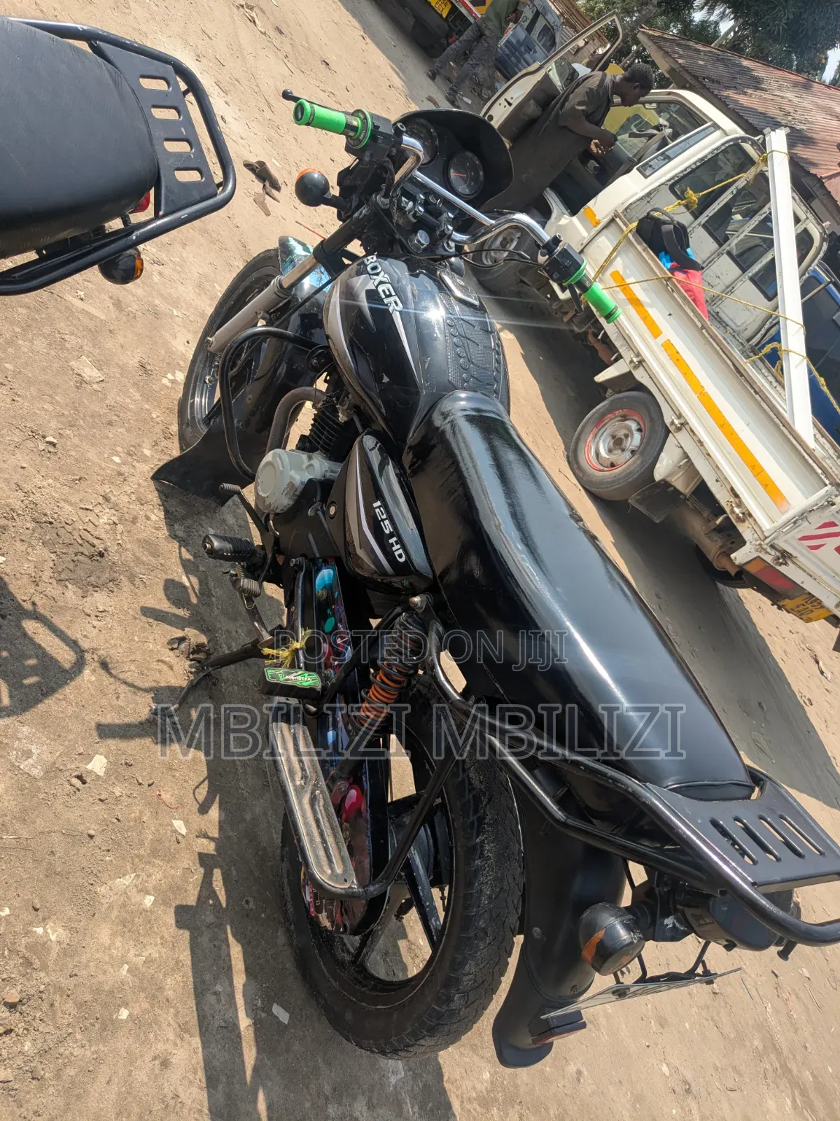 Bajaj Boxer 125 2025