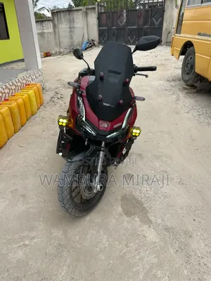 Honda 2025 Red
