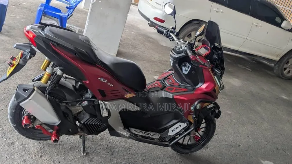 Honda 2025 Red