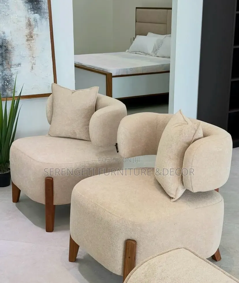 Cclassic Designed Tab Chair