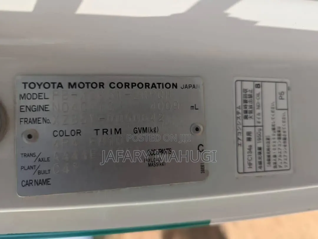 Toyota Coaster 1999