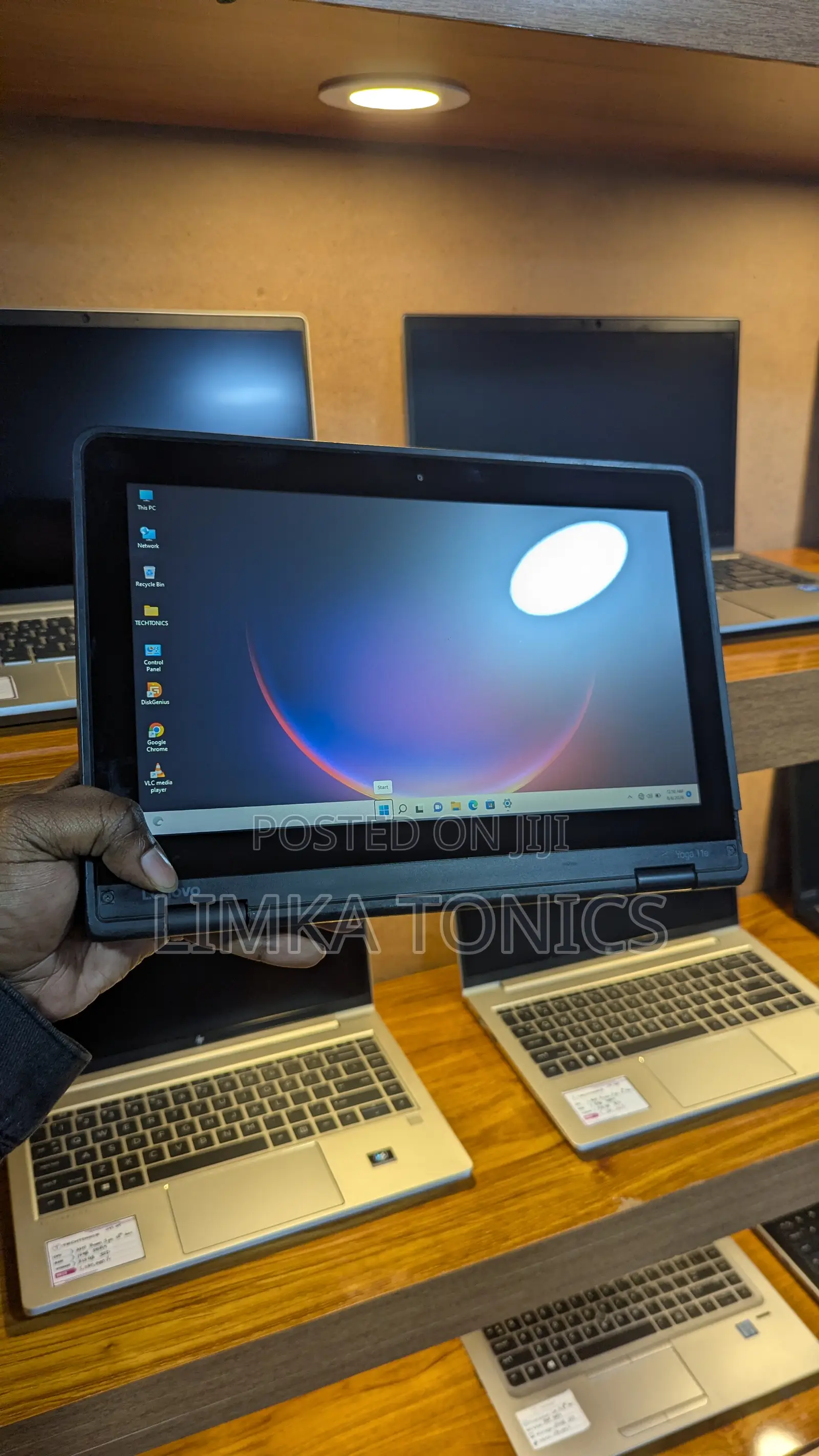 New Laptop Lenovo Yoga 11e 8GB Intel Celeron SSD 128GB
