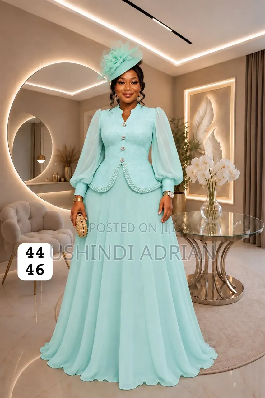 New In
dress/Gauni La Kisasa
material: Motoo Sana