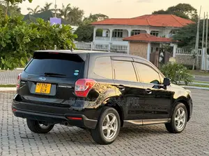 Subaru Forester 2013 Black