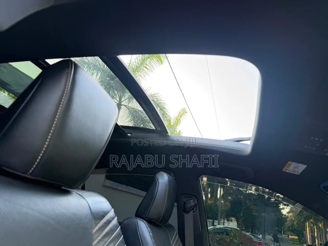 Toyota Harrier 2.0 2017 Black