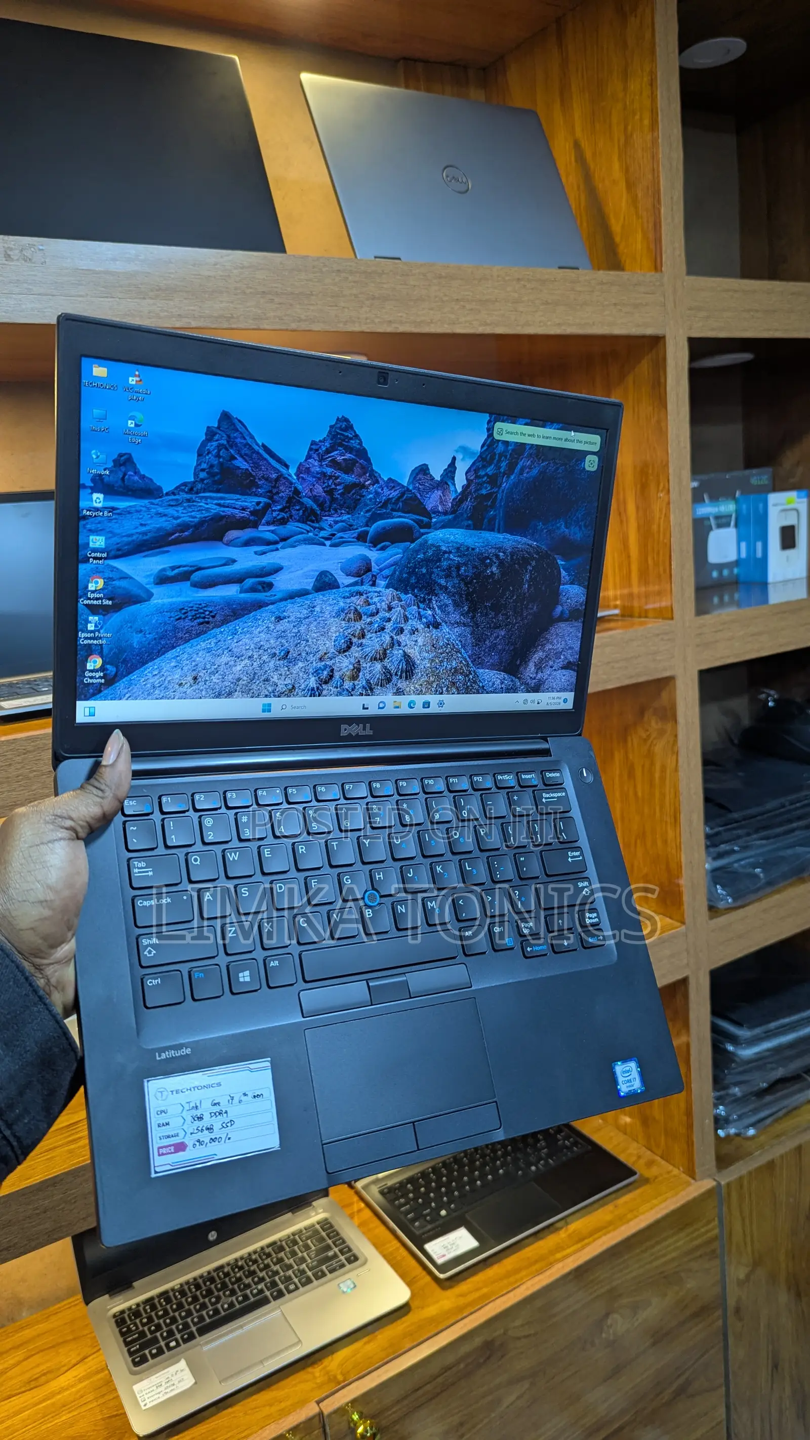 New Laptop Dell Latitude 14 E5470 8GB Intel Core i5 SSD 256GB