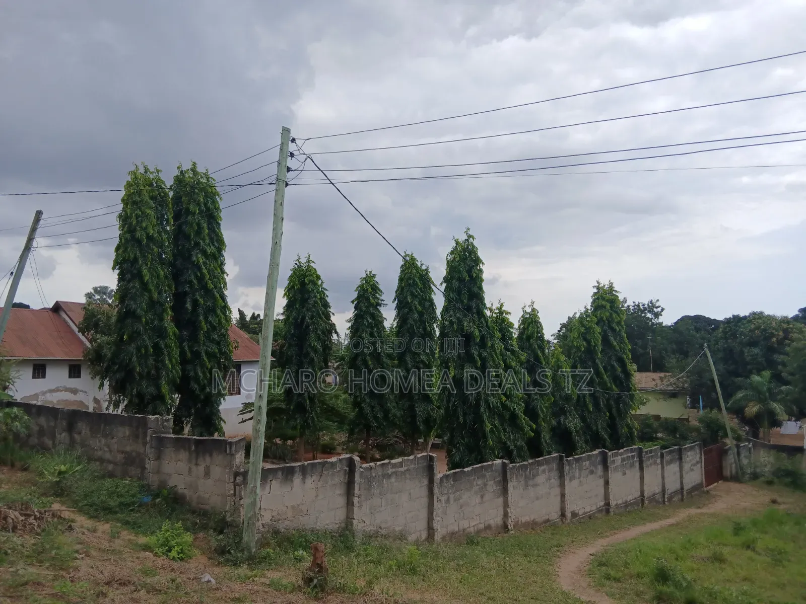 3bdrm House in Mcharo Homes Tz, Mbezi Beach for sale
