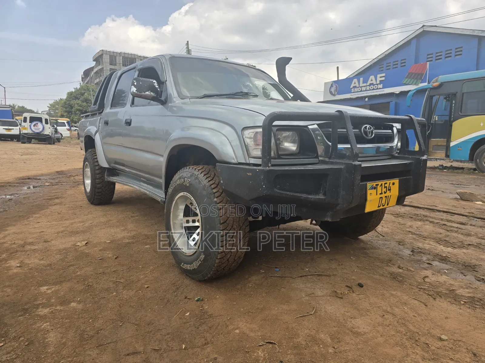 Toyota Hilux 2002 Silver