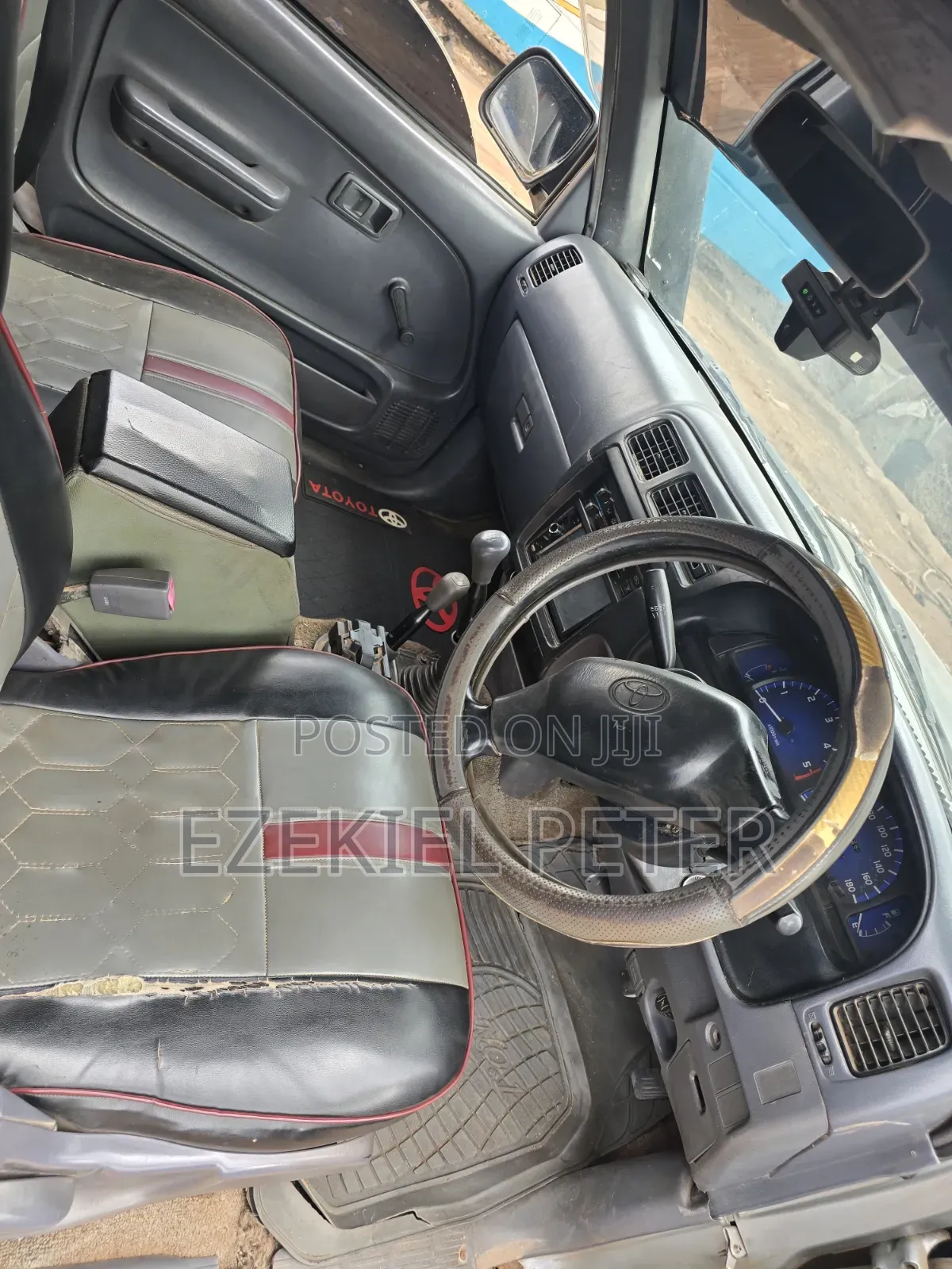 Toyota Hilux 2002 Silver