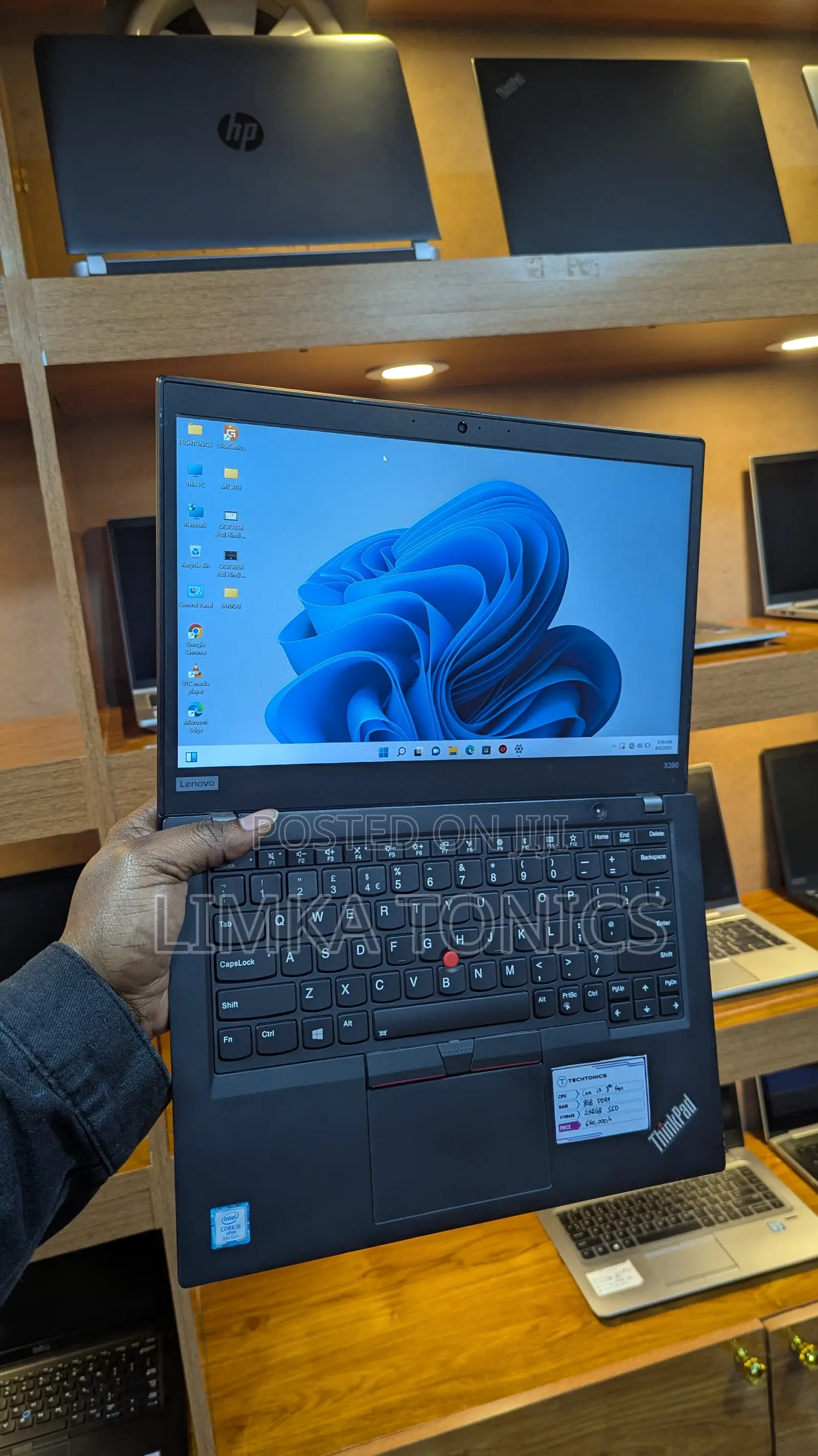 New Laptop Lenovo ThinkPad X390 8GB Intel Core i5 SSD 256GB