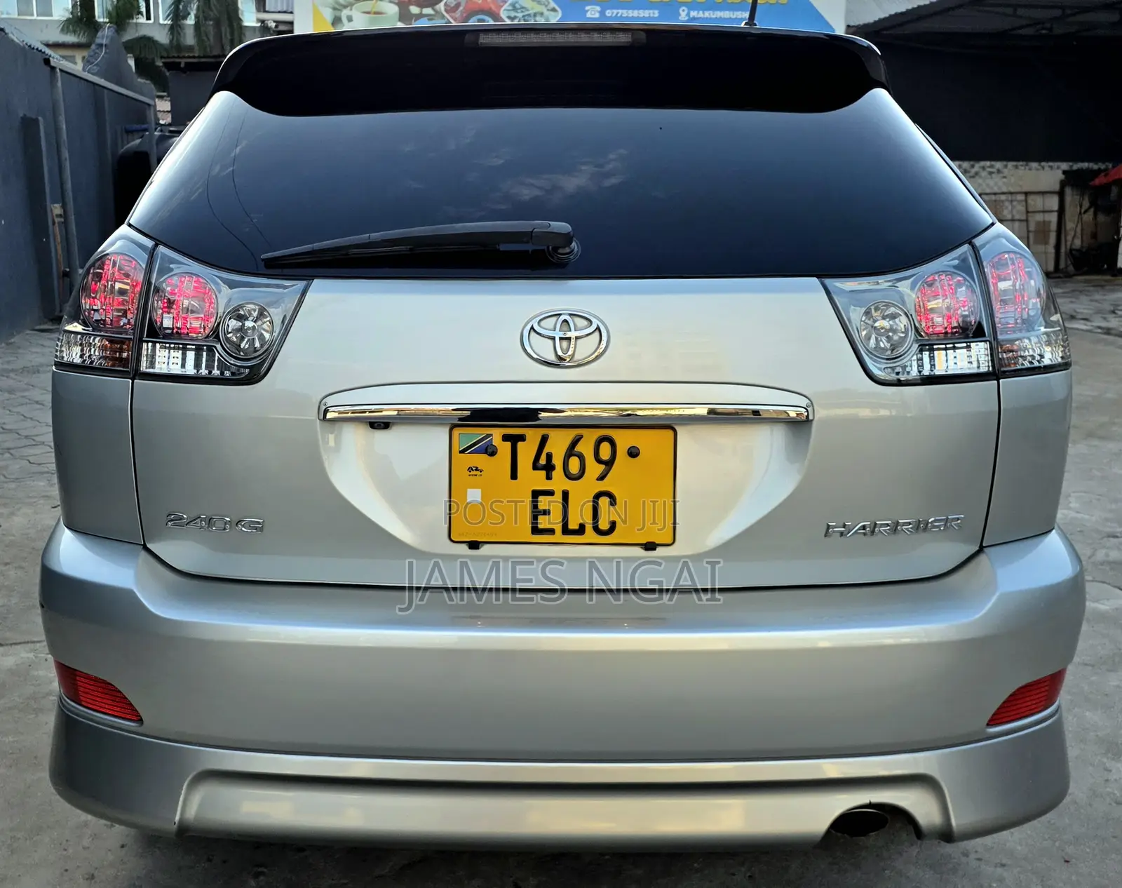 Toyota Harrier 2.4 2004 Silver