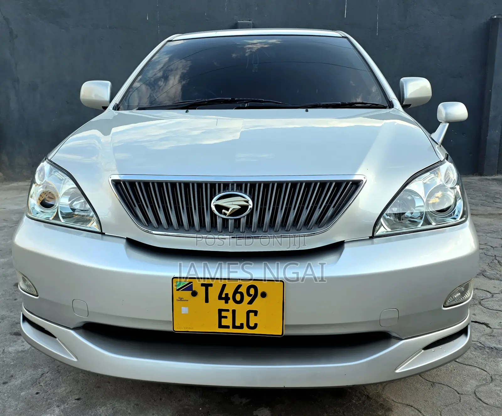Toyota Harrier 2.4 2004 Silver