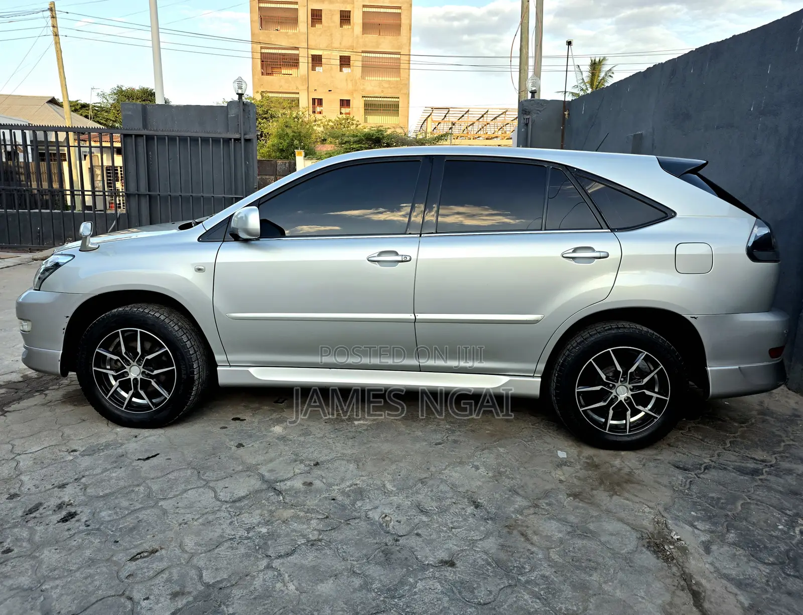 Toyota Harrier 2.4 2004 Silver