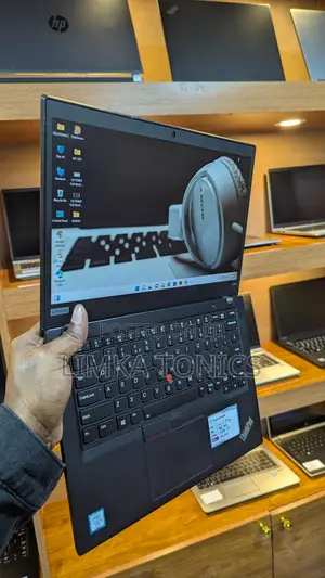 New Laptop Lenovo ThinkPad X390 8GB Intel Core i5 SSD 256GB