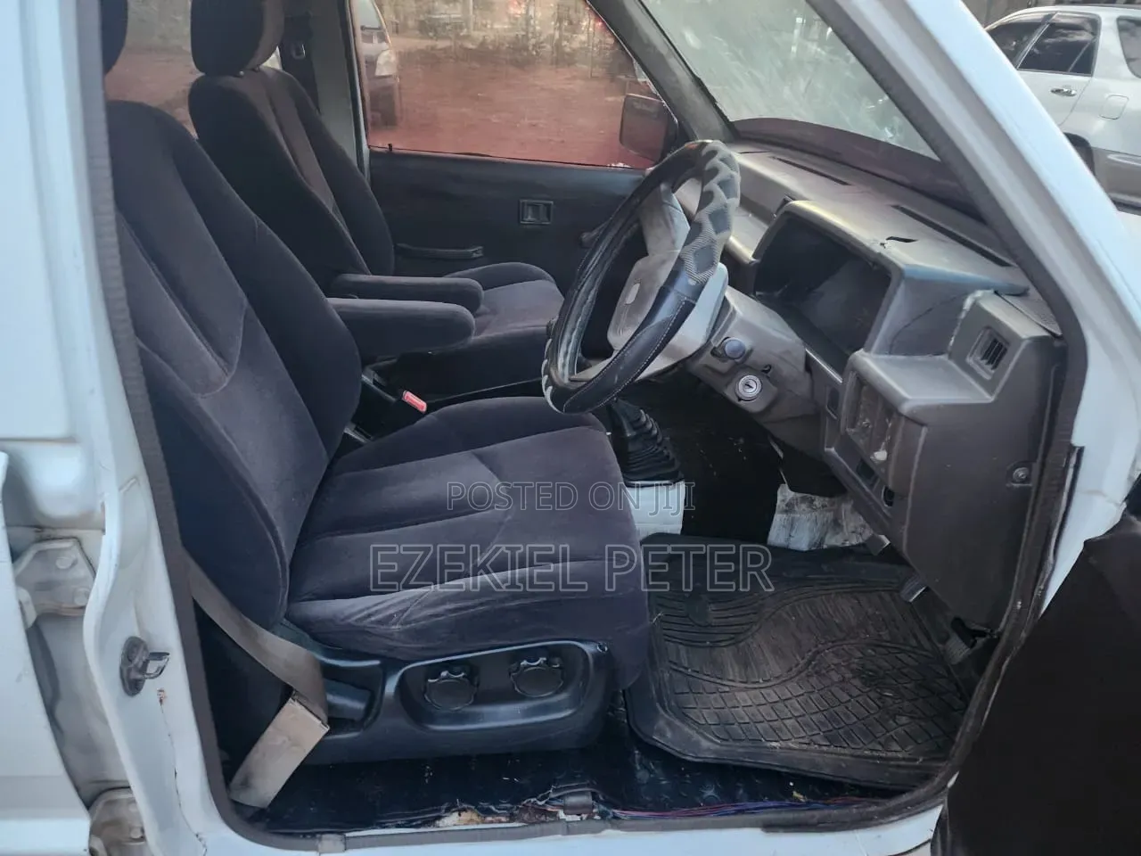 Mitsubishi L200 2003 White