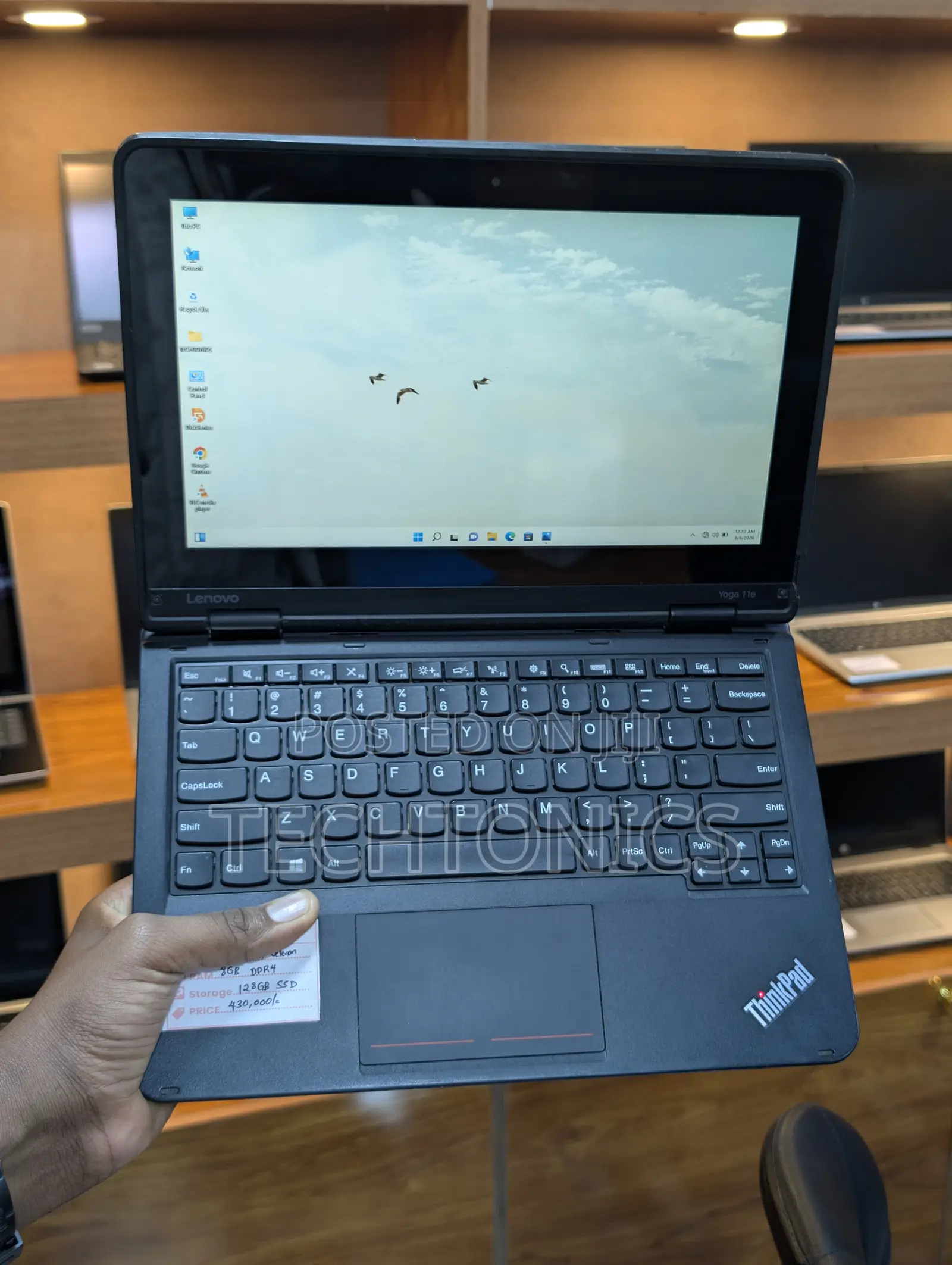 Laptop Lenovo Yoga 11e 8GB Intel Celeron SSD 128GB
