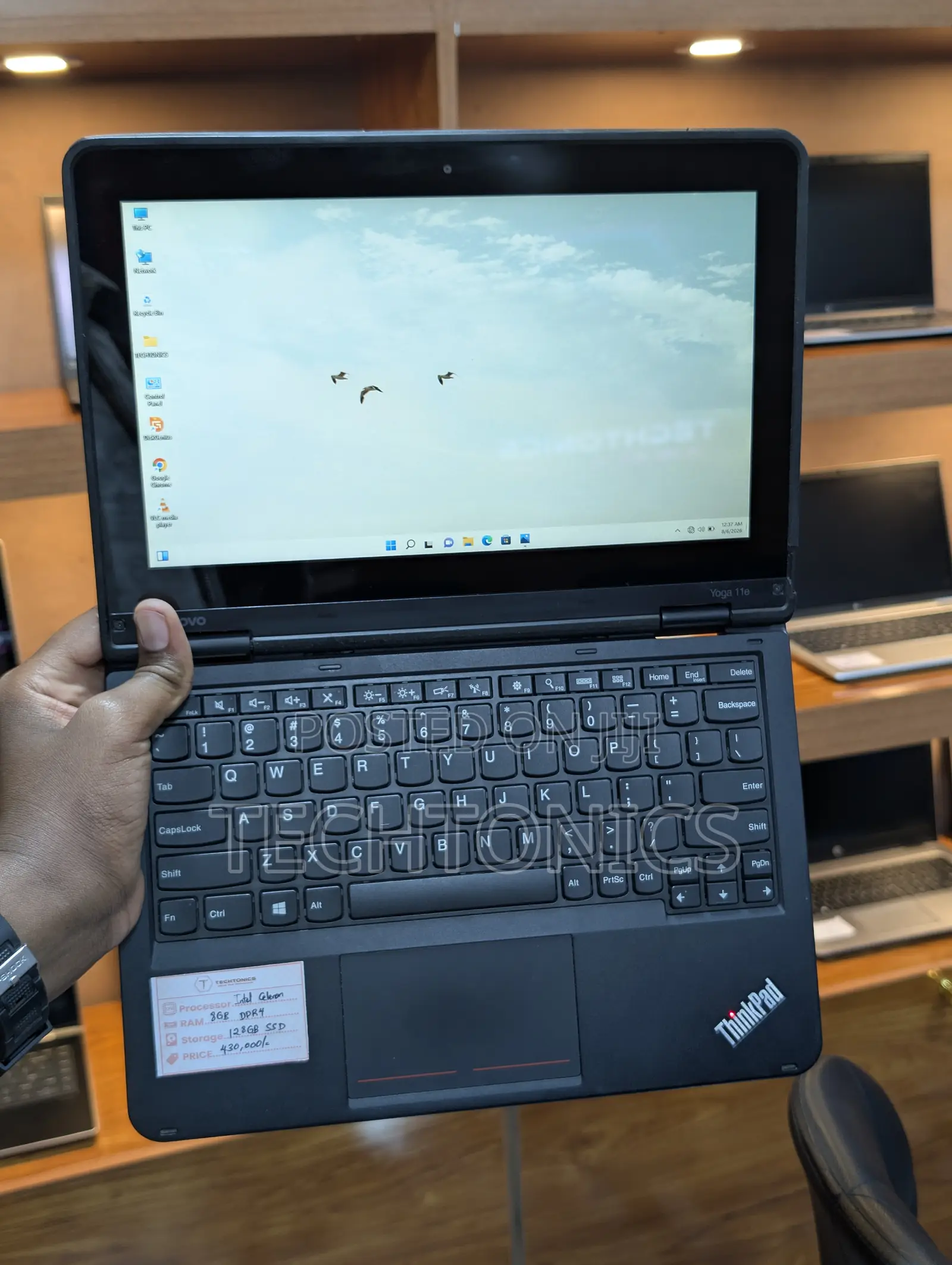 Laptop Lenovo Yoga 11e 8GB Intel Celeron SSD 128GB