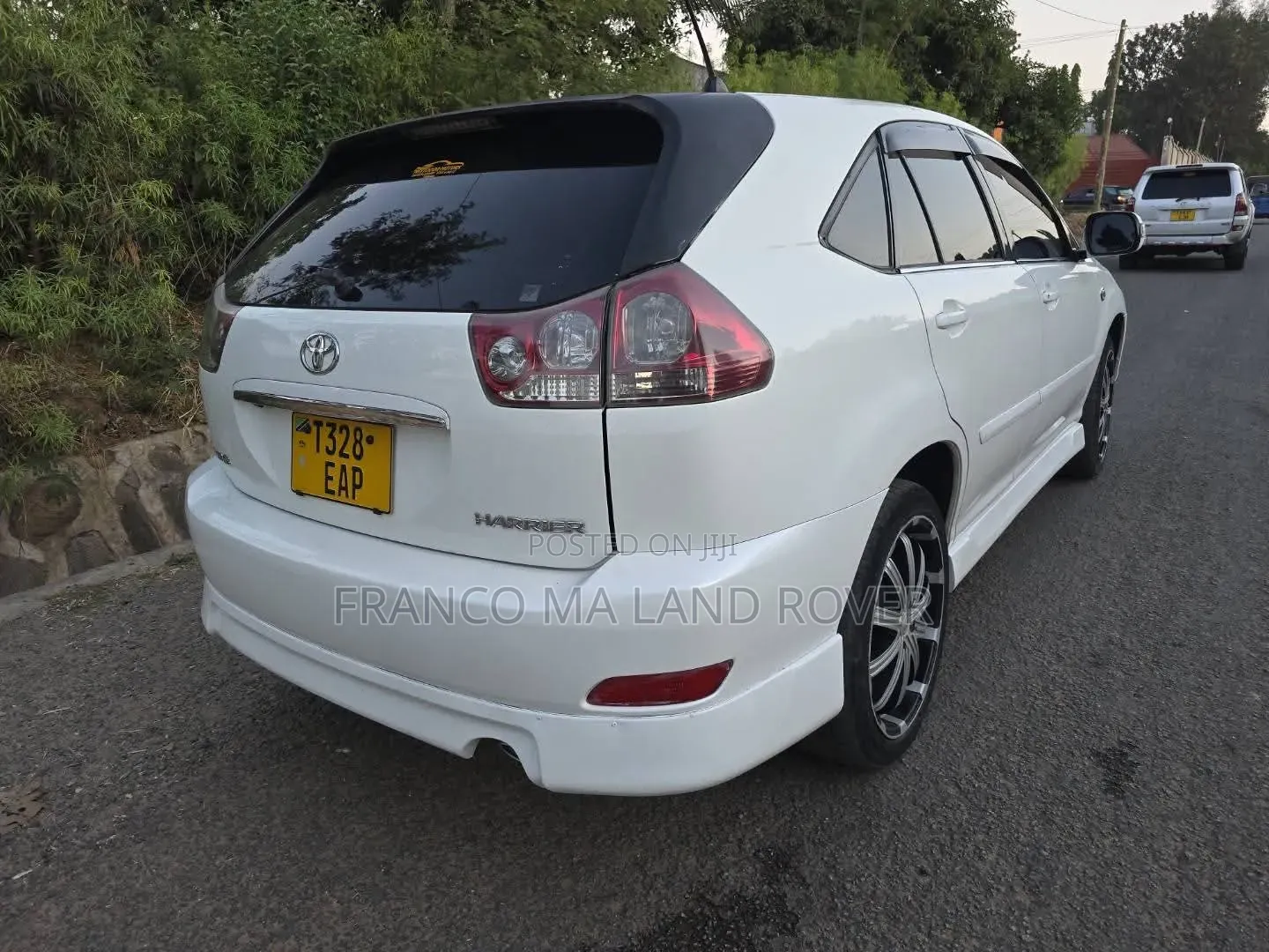 Toyota Land Cruiser 2009 White