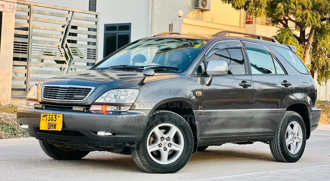 Toyota Harrier 2001 Gray