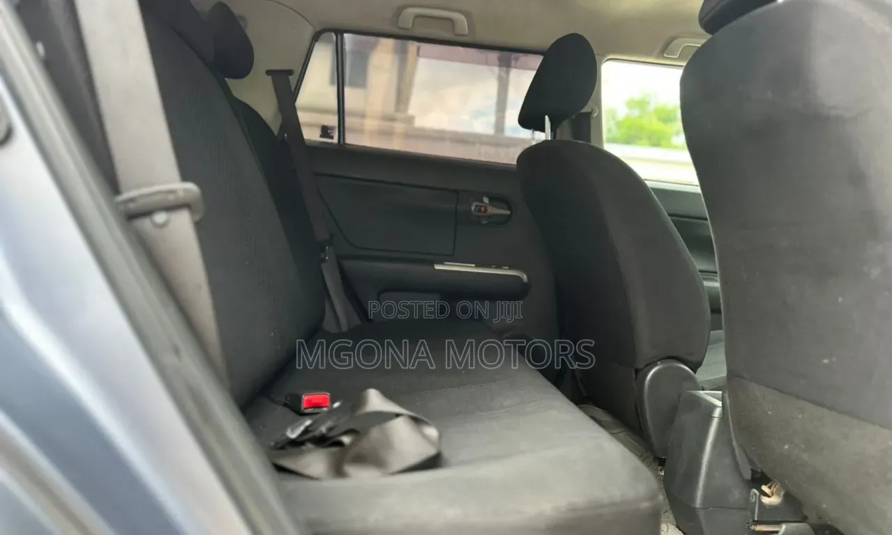 Toyota Rumion 1.5 FWD 2023 Gray