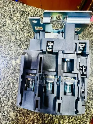 Schneider Contactor D95