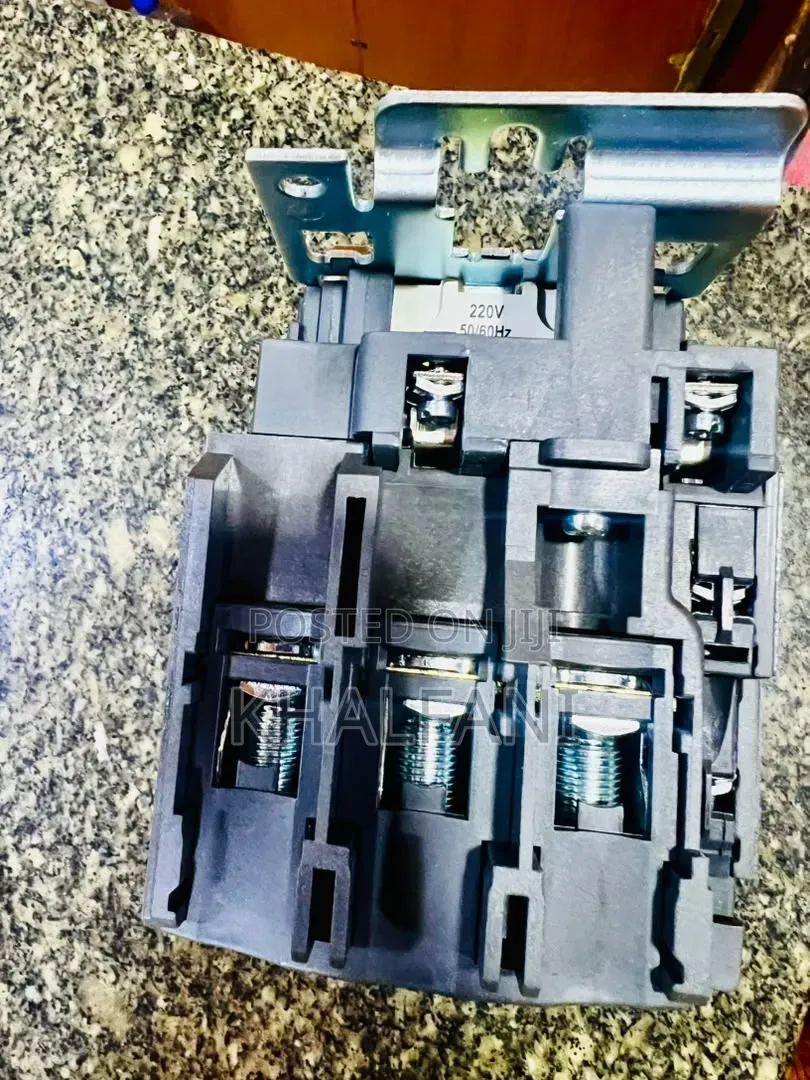 Schneider Contactor D95