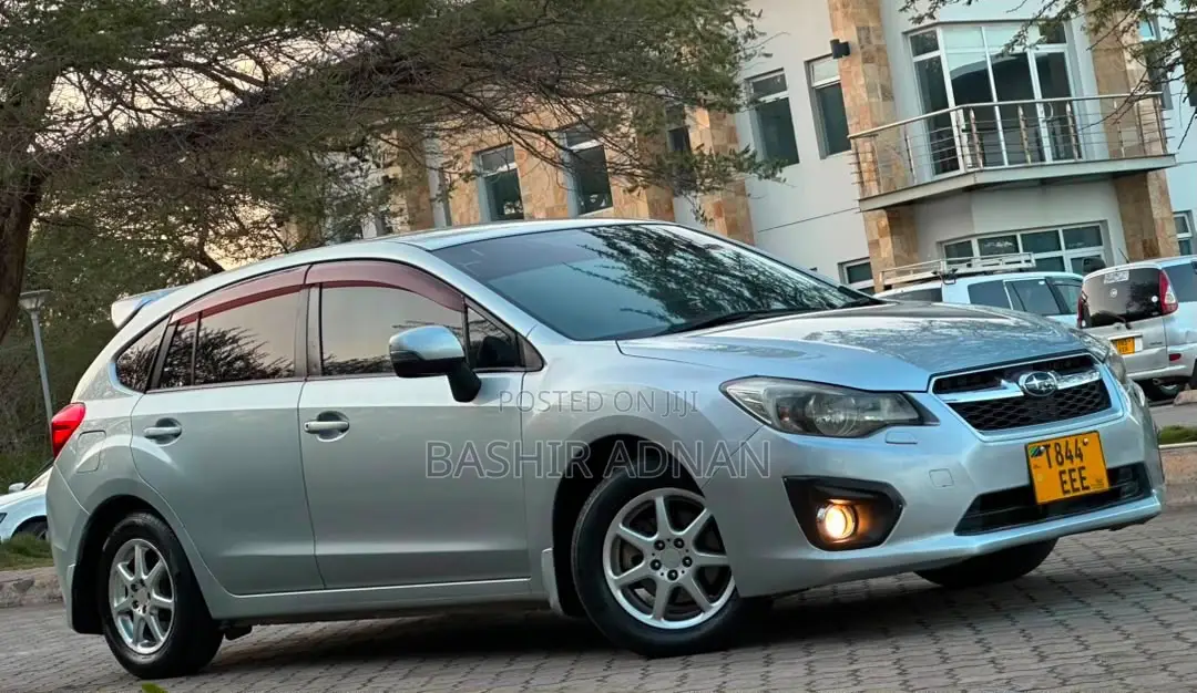 Subaru Impreza 2.0i Hatchback 2012 Silver