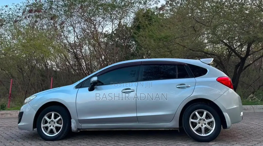 Subaru Impreza 2.0i Hatchback 2012 Silver