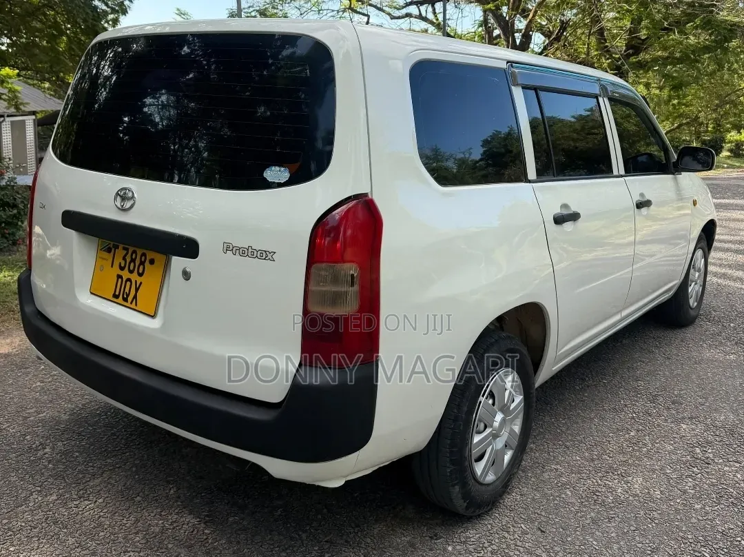 Toyota Probox 2006 White