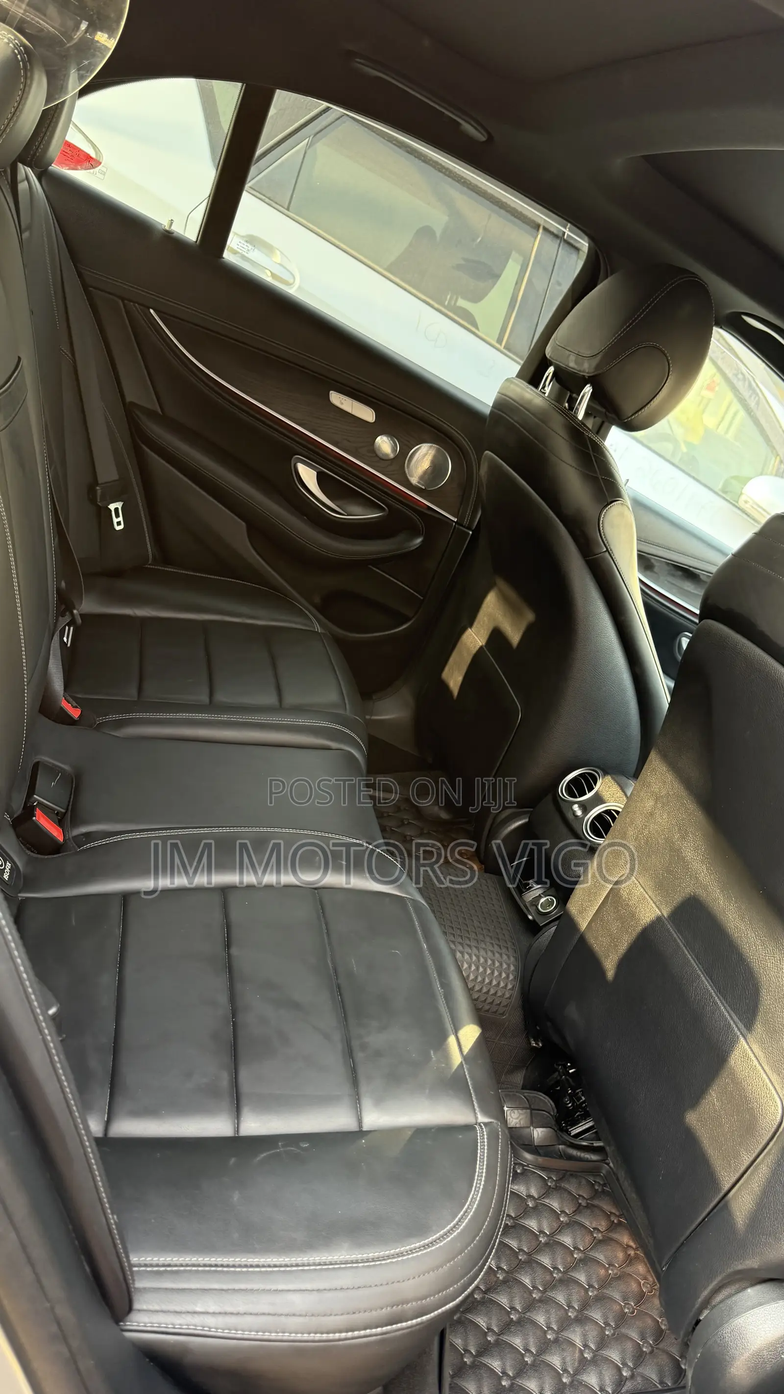 Mercedes-Benz E250 2016 Silver
