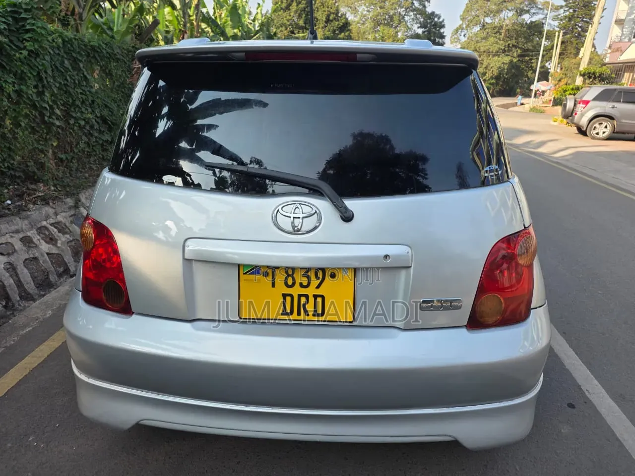 Toyota IST 2003 Silver