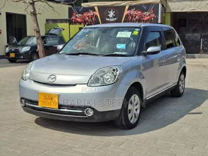 Mazda Verisa 2011 Silver