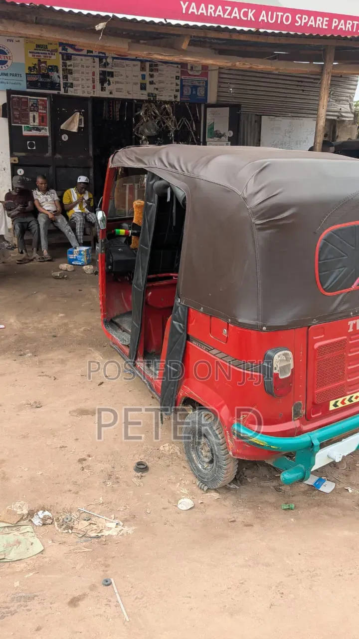 TVS King Deluxe Plus iTouch Start 2025 Red
