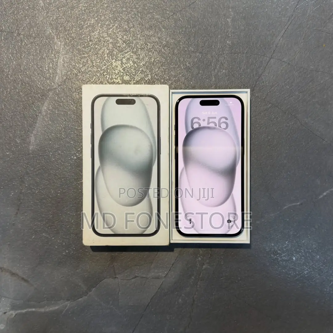 New Apple iPhone 15 256 GB Black