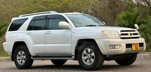 Toyota Hilux Surf 2004 White