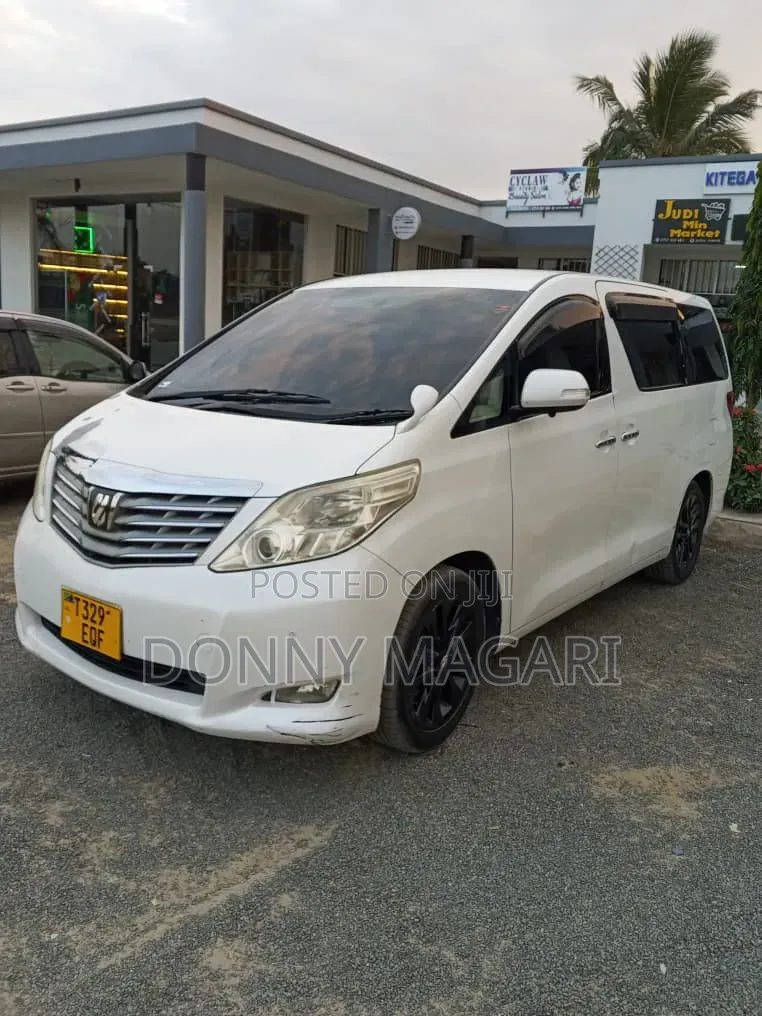 Toyota Alphard 2008 White