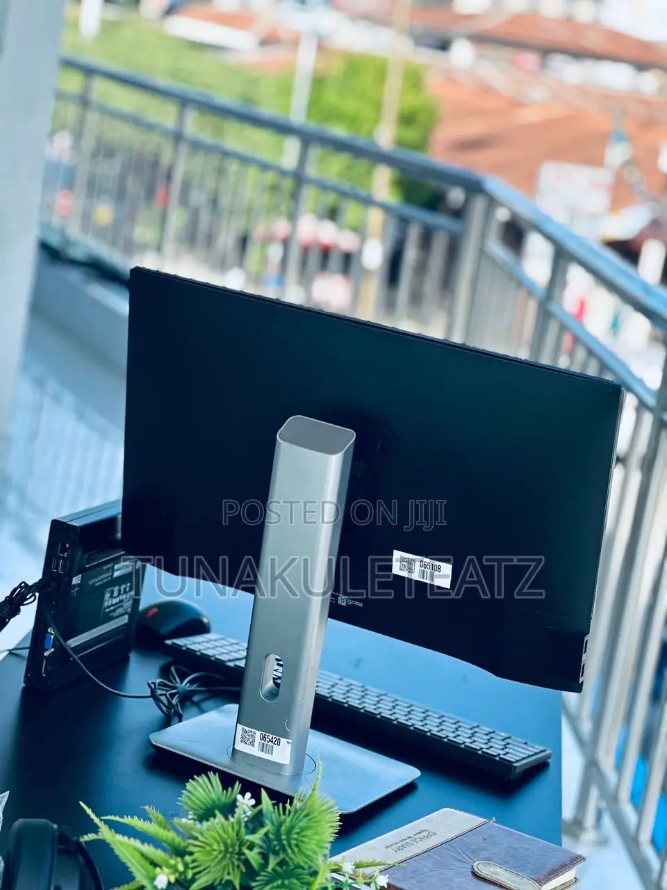 Desktop Computer 4GB Intel Core i3 HDD 320GB
