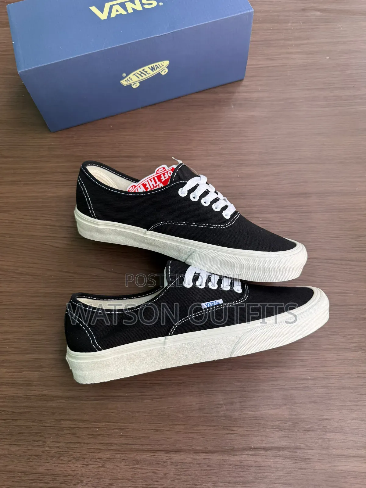 Vans Sneakers or Shoes Materials Fully and Completely Leathered